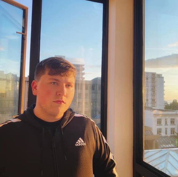 Meet your Posher, Samm - Picture 1 of 1